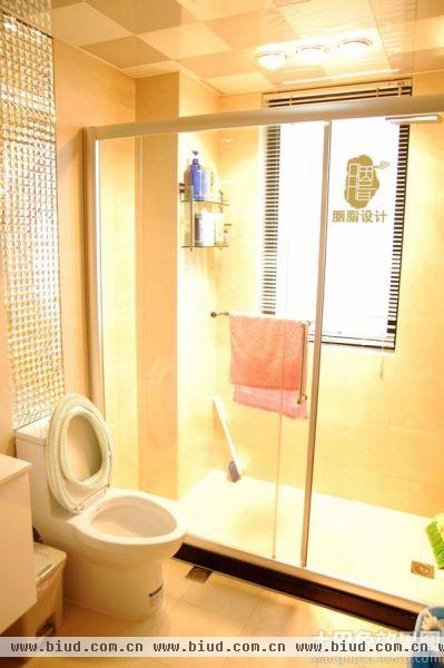 现代日式风格2平米卫生间图片