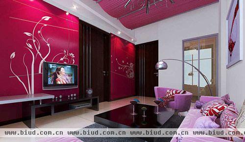 业主家的客厅从颜色上来说色彩就很绚丽，很吸引人得眼球，背景墙上设计出来的花纹就很显张扬的个性，紫色的沙发放在客厅里就很显浪漫。