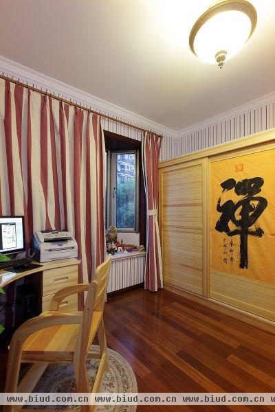 中式风格一室一厅书房装修效果图
