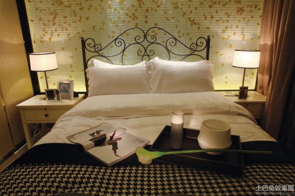 美式设计卧室床头灯具图片