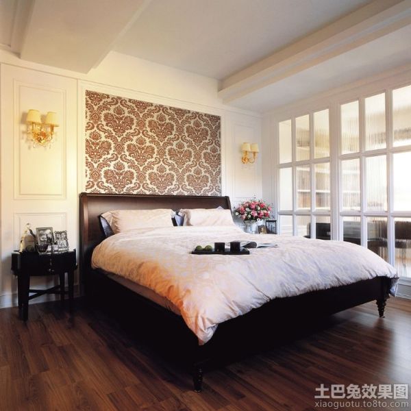 低调美式卧室装修图
