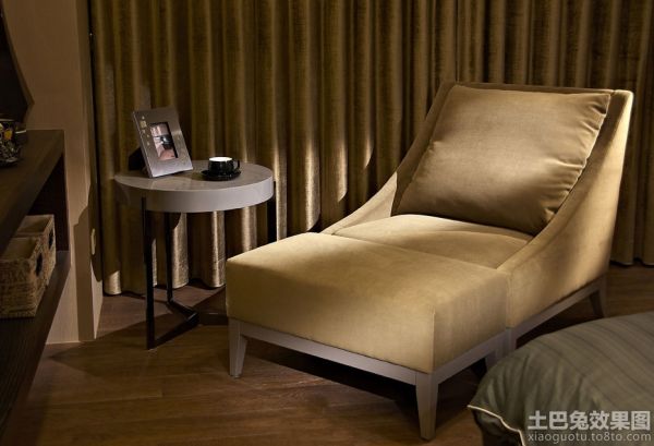 现代卧室单人沙发椅摆放图片