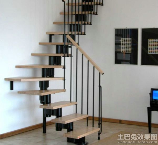 2015美式家装设计楼梯效果图