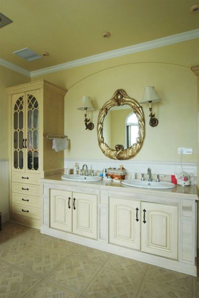 美式居家砖砌浴室柜效果图