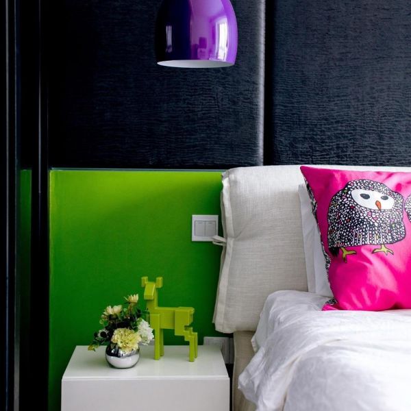 46平米现代风格创意色彩卧室装修