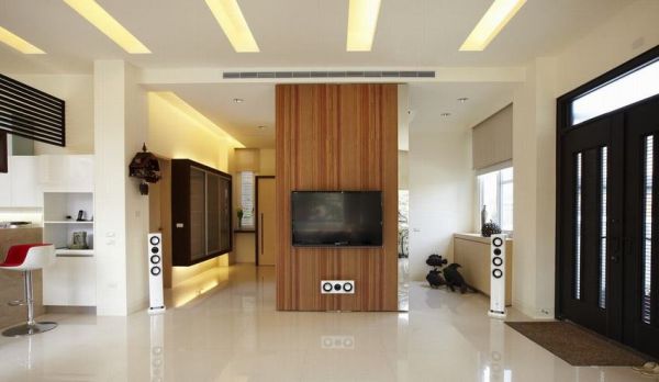 现代木质电视背景墙装修