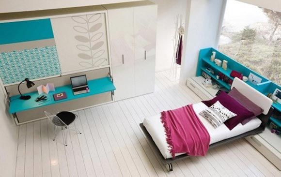 壁床同桌子的结合本是壁床家族的创新品种，其特特之处是白天当工作桌使用，放下就是一张床，这种设计，可以在2.5平米的小房间布置完成一张床，一个办公桌及一个书及柜。