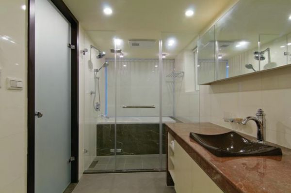 家装卫生间淋浴房设计2015
