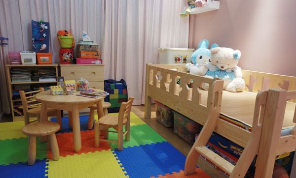 现代可爱儿童房布置装修案例