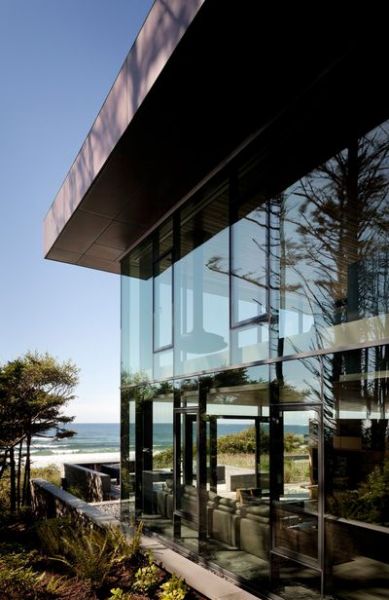 透明的玻璃房子 海滨度假别墅