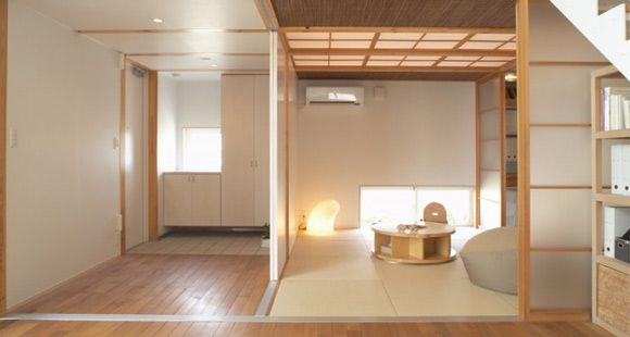 这套日式风格的家装案例，融入了现代元素，就像一部经典日式电影留给众人的印象，平凡而细腻。接下来就跟小编一起来看看这套设计中的一些亮点在哪里吧。