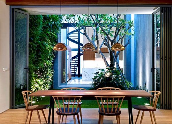 精致的弧形螺旋楼梯 新加坡现代住宅设计