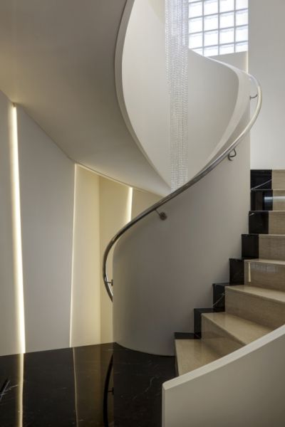 现代别墅楼梯室内设计效果图欣赏
