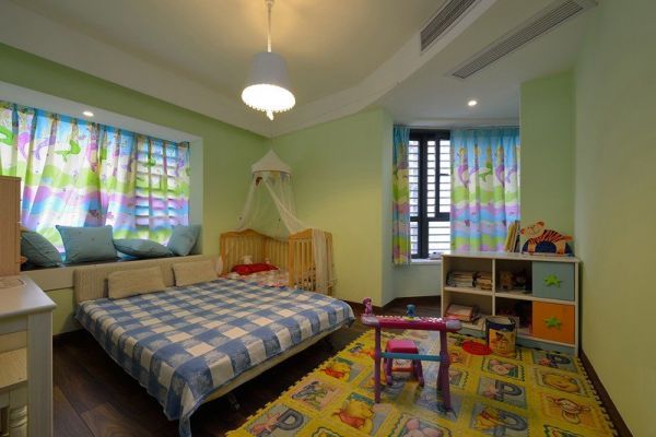 现代绿色儿童房装潢