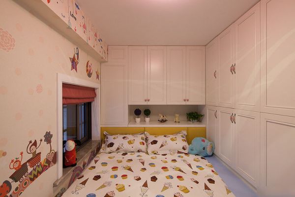 温馨简约儿童房设计