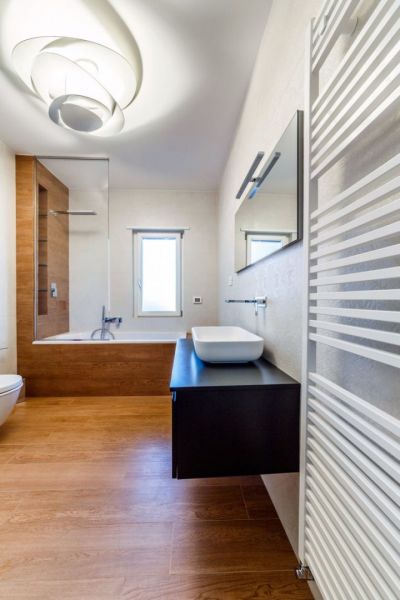 意大利现代时尚住宅卫生间设计