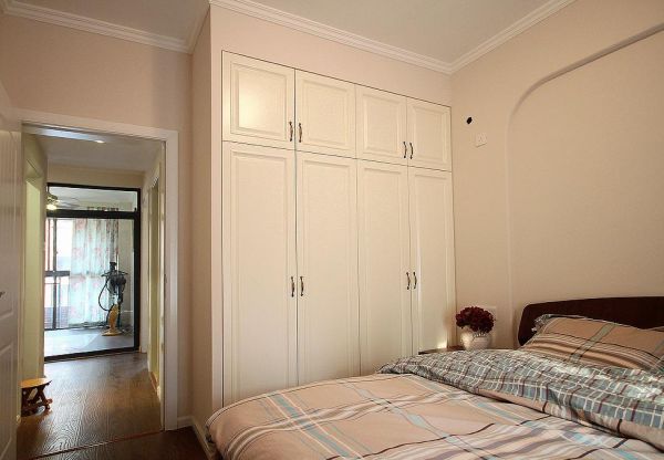 地中海风格简约卧室装饰效果图