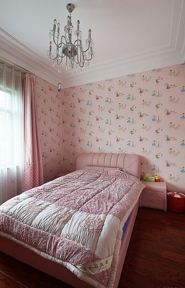 混搭粉色儿童房装饰设计