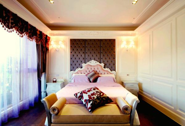 欧式风格别墅卧室装饰设计效果图