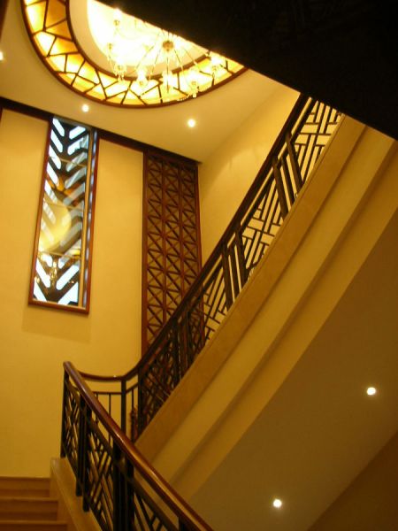 新中式豪华家居楼梯装修