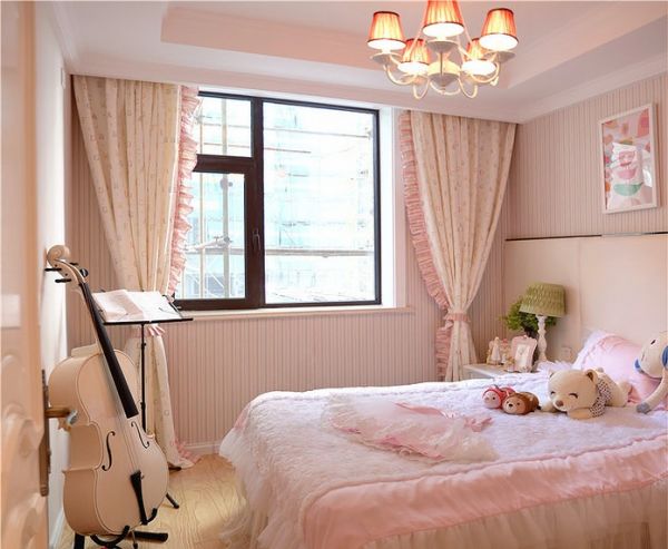 粉色浪漫欧式儿童房设计