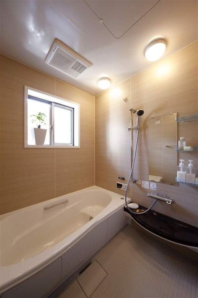 日式风格家居设计卫生间效果图