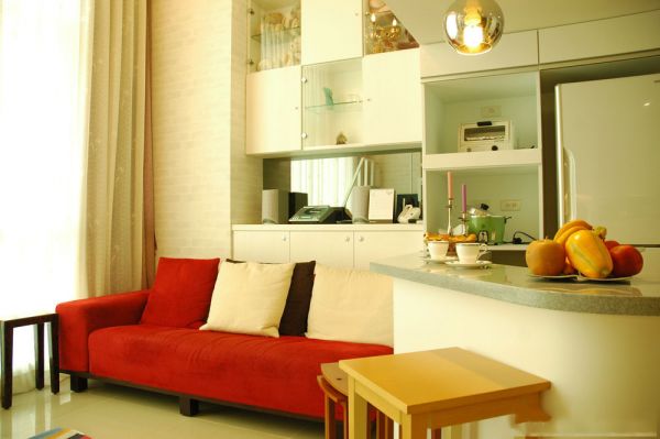 简约时尚小型复式客厅设计