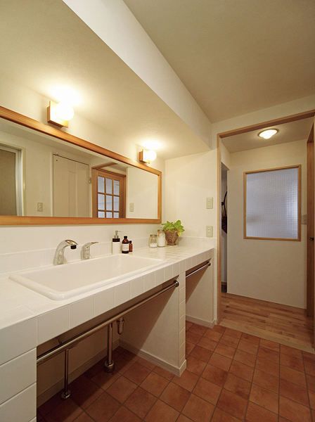 日式清新家庭装修卫生间设计
