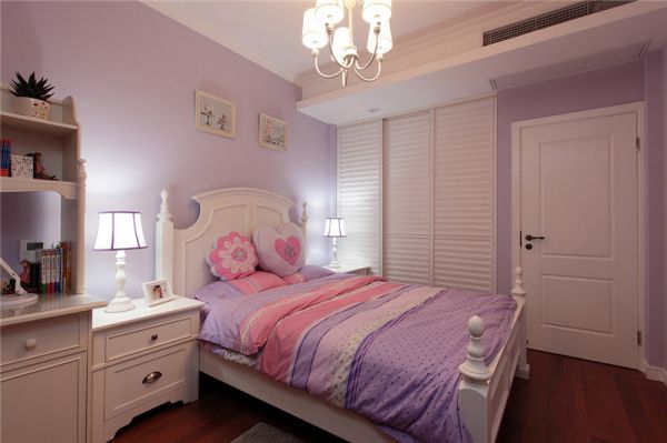 粉紫色美式梦幻儿童房设计