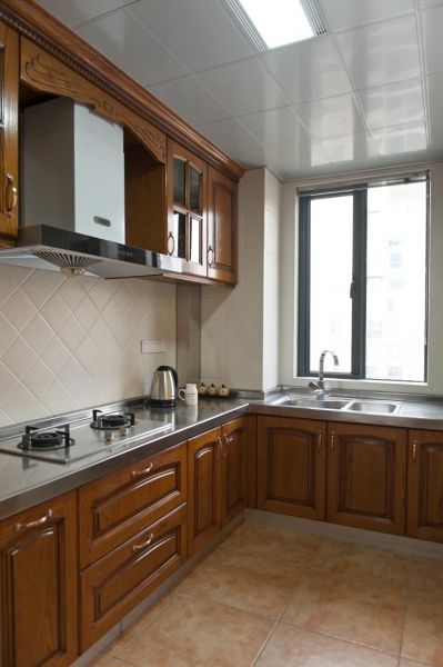 美式家装室内厨房设计效果图片