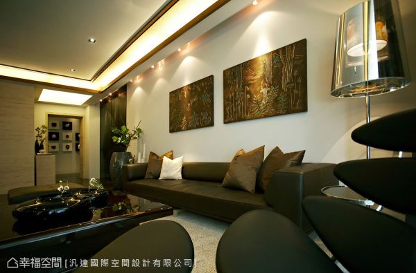 荟萃之美的中式沙发背景墙效果图