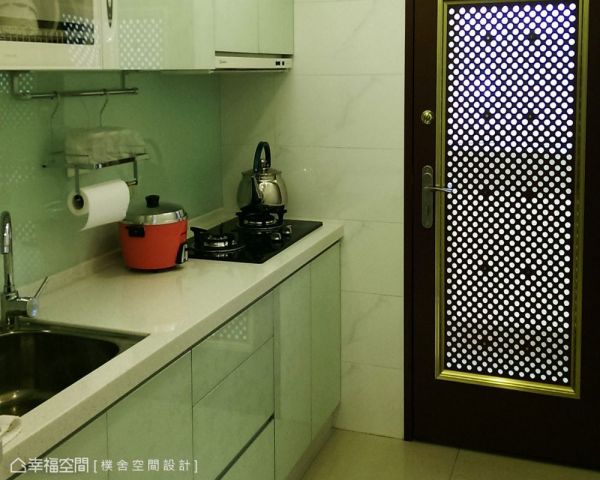 舒适奢华的二居室厨房效果图