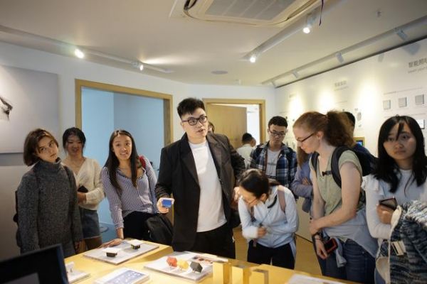 耶鲁大学考察团走访欧瑞博 点赞中国智能家居技术