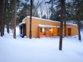 外冷内热的温馨 加拿大雪中童话度假屋（图）