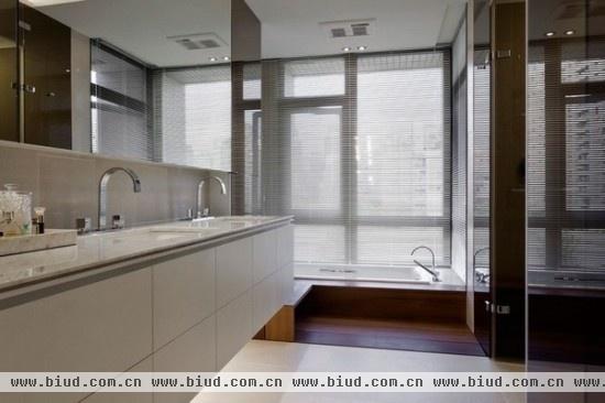 暗纹壁纸提升墙面魅力 台北现代公寓设计(图)