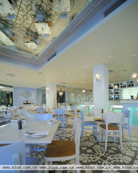 纯洁静谧的空间 雅典kuzina餐厅设计(组图)