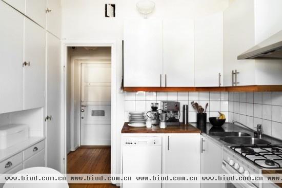 44平阳光充足的单身公寓 全能实用小户型(图)