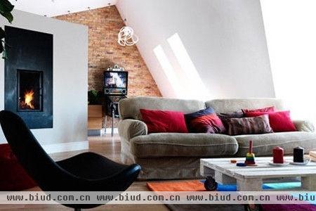 如何选择沙发颜色搭配不同风格客厅