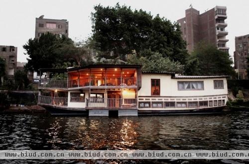 改造住家最有feel 埃及船屋居住在水上的美妙