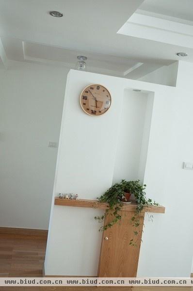 清爽简洁的日式原木之家 木地板整齐舒适(图)