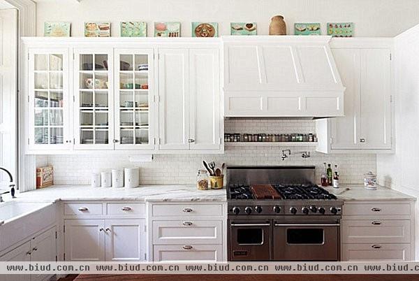 让你的厨房亮起来 18款厨房装饰方案(组图)