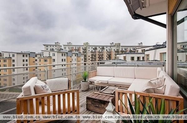 北欧世界中的现代简约 100平米白色北欧公寓