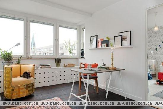 时尚墙纸为空间加分 85平北欧风格实用小公寓