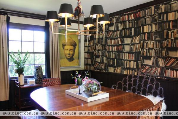作家的简约复式公寓 实木地板的书香氛围(图)
