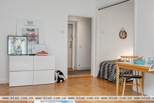 白色软装家 44平米小资女单身公寓设计(组图)