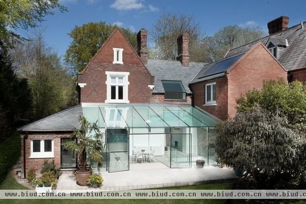 现代与传统融合 英国温彻斯特玻璃屋改造(图)