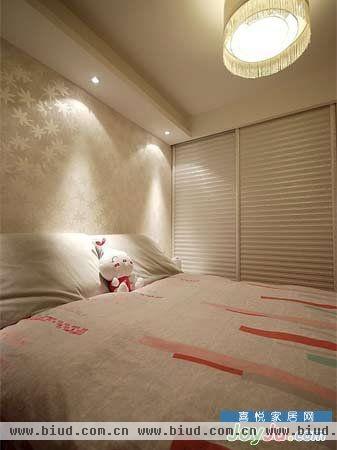 婚房卧室装修效果图 精致温暖婚房