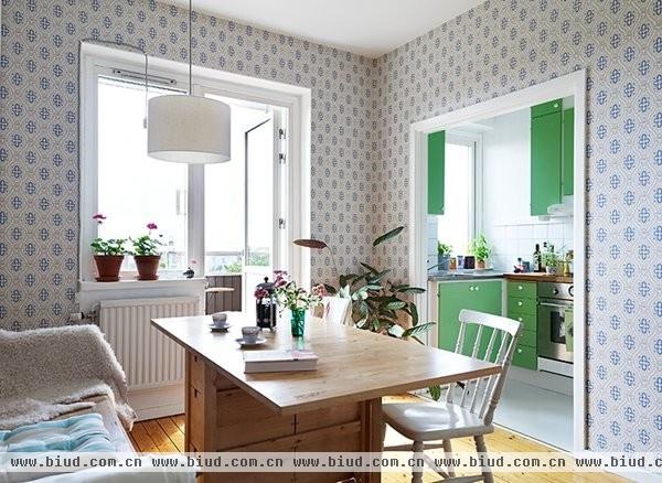 向上发展挑高设计 瑞典33平米小户型公寓(图)