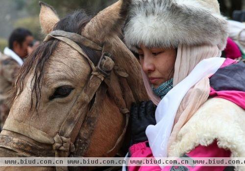 东归英雄牧羊天山循古游牧大赛圆满落幕