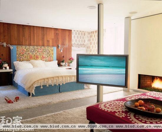11个卧室电视安置方案 卧享舒适生活